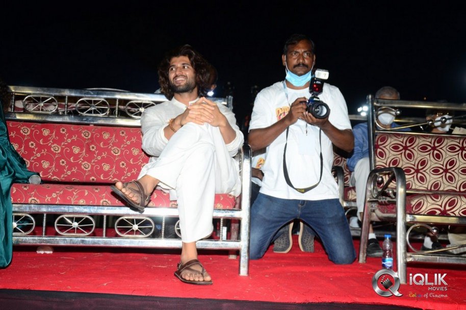 Jathi-Ratnalu-Pre-Release-Event